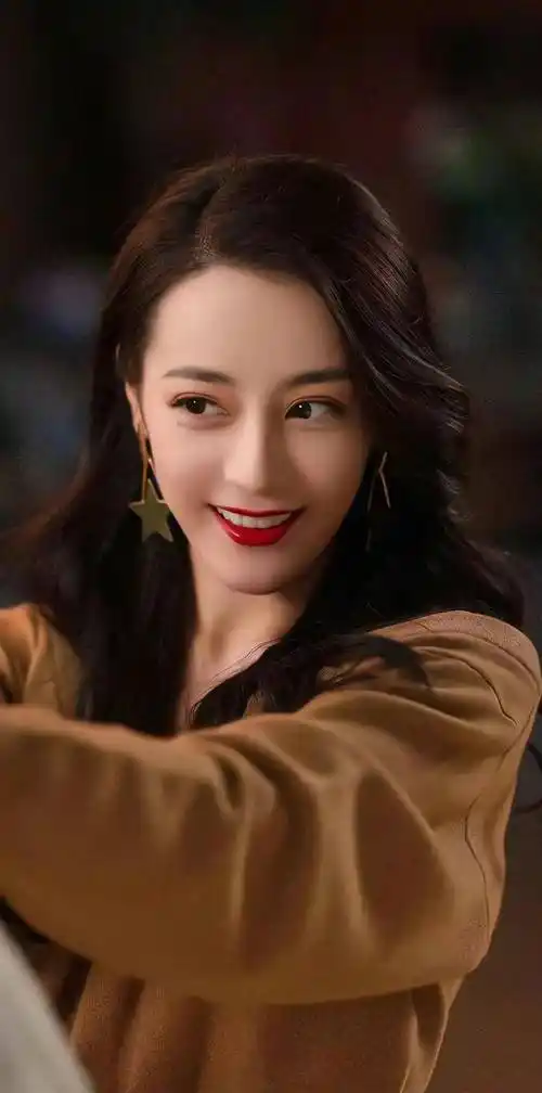 荷兰最开放表演女性的节目达人